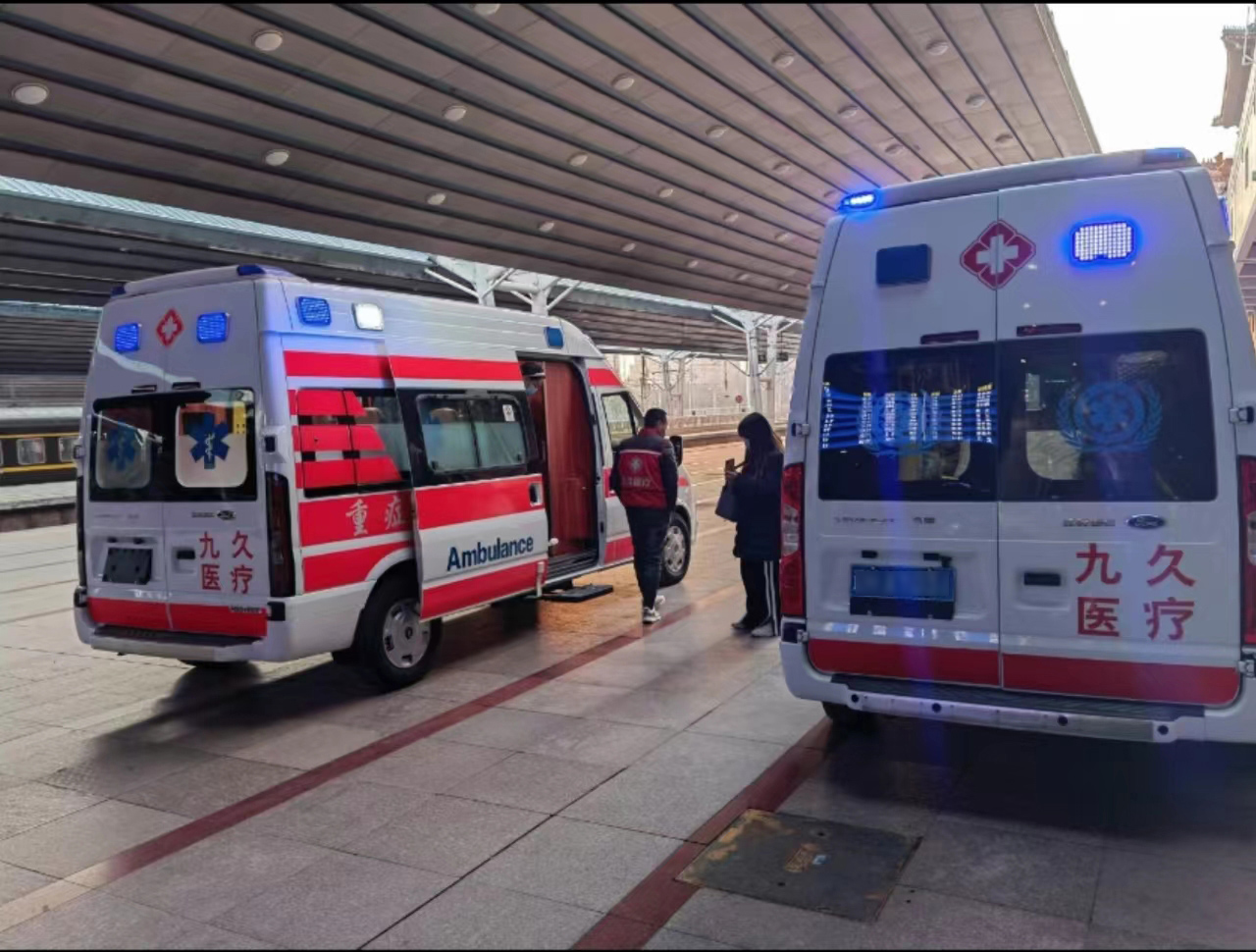 长子县救护车长途转运